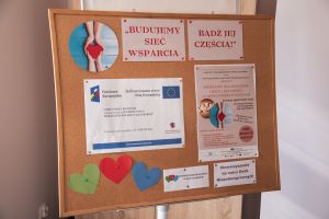 Widok tablicy informującej o wydarzeniu