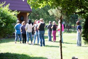 Uczestniczki podczas warsztatów psychologicznych