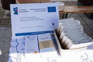 Widok stoiska informacyjnego CUS w Solcu Kujawskim