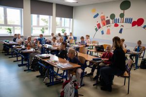 Uczniowie ze Szkoły Podstawowej nr 4 w Solcu Kujawskim podczas przeprowadzanych warsztatów