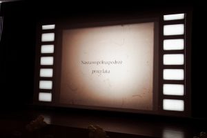 Widok kadru z pamiątkowego filmu