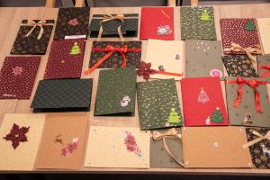 Kartki świąteczne wykonane podczas warsztatów