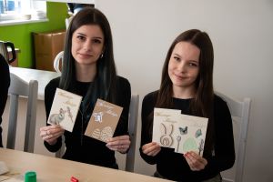 Wolontariuszki Centrum Usług Społecznych w Solcu Kujawskim pokazujące swoje prace