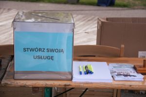 Widok pudełka, do którego można było wrzucać propozycje usług